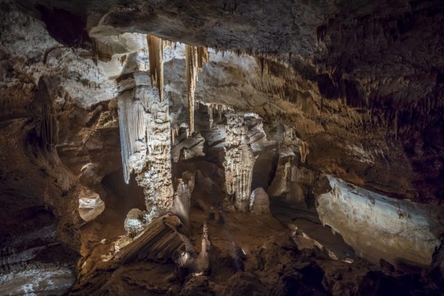 Anecat Grottes de France Aven Orgnac Ardèche