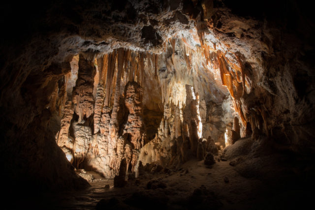 grotte-de-la-madeleine-ardeche-val-d_art_deche