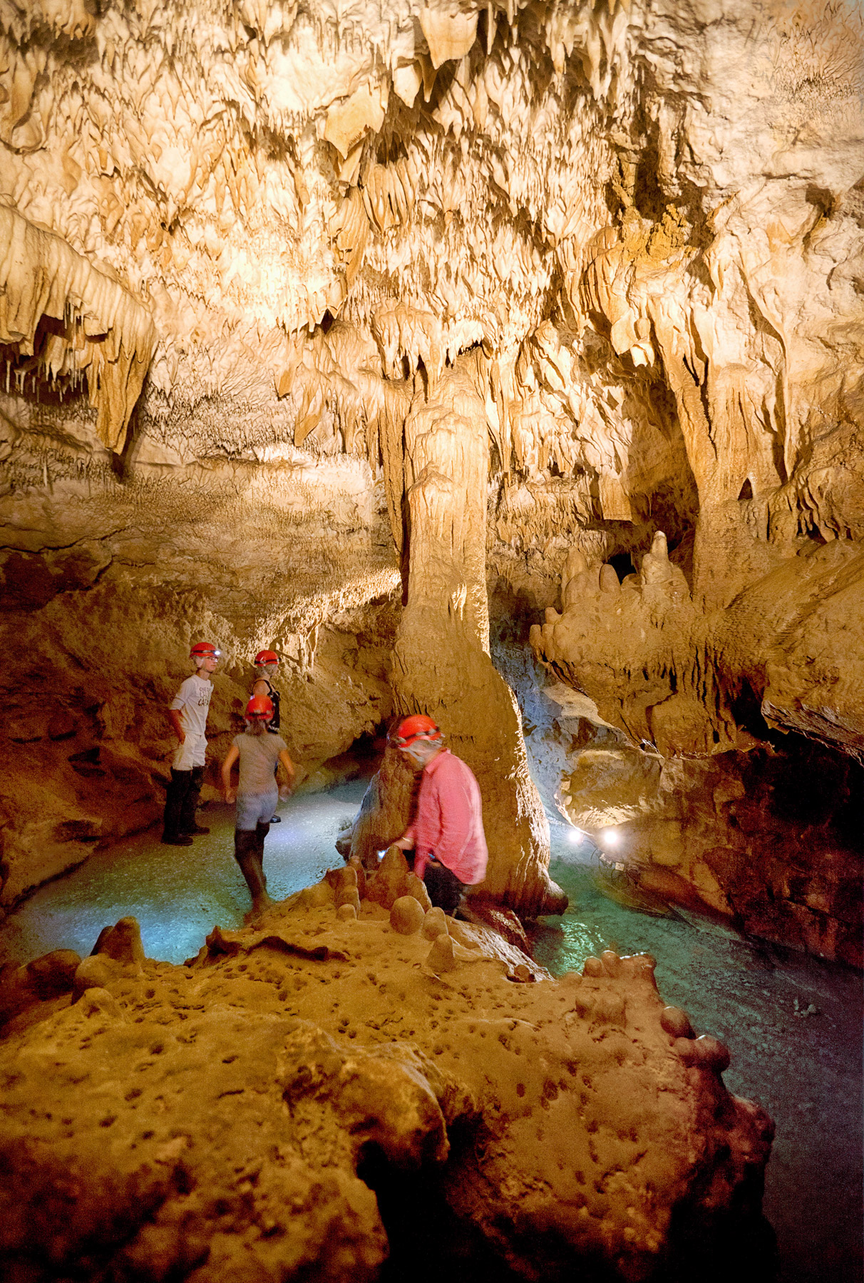 Grotte Celestine De Rauzan F d ration Fran aise Tourisme Souterrain 