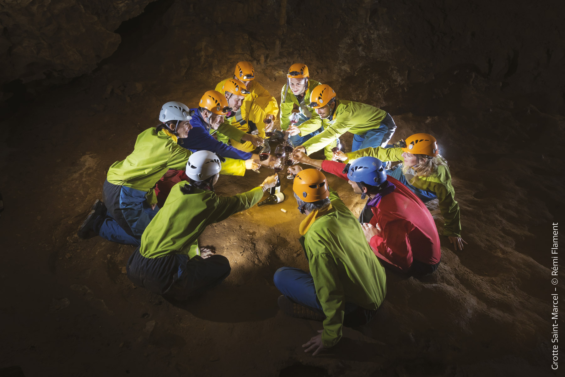 activité speleonologie-_grotte-de-saint-marcel-d_ardeche-flament