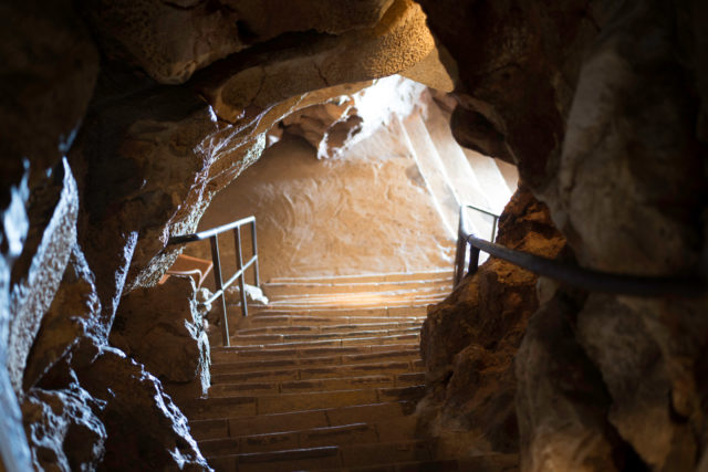 visite virtuelle grotte de saint cezaire