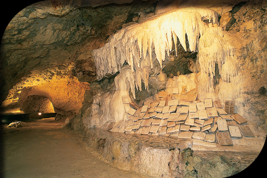 les grottes petrifiantes tours