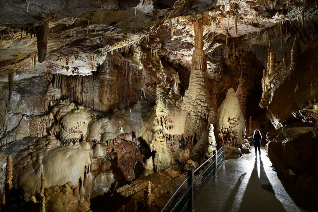 Occitanie Anecat Grottes de France grotte de dargilan Lozère