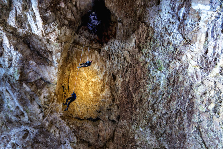 #JIGT2022 journée internationale des grottes aven-armand-descente-entree-naturelle2
