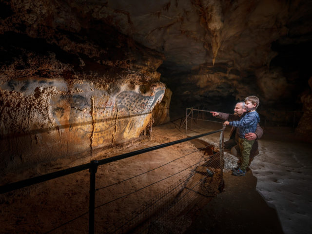 Grotte préhistorique du Pech MerleFédération Française du Tourisme et Patrimoine Souterrain FFTS